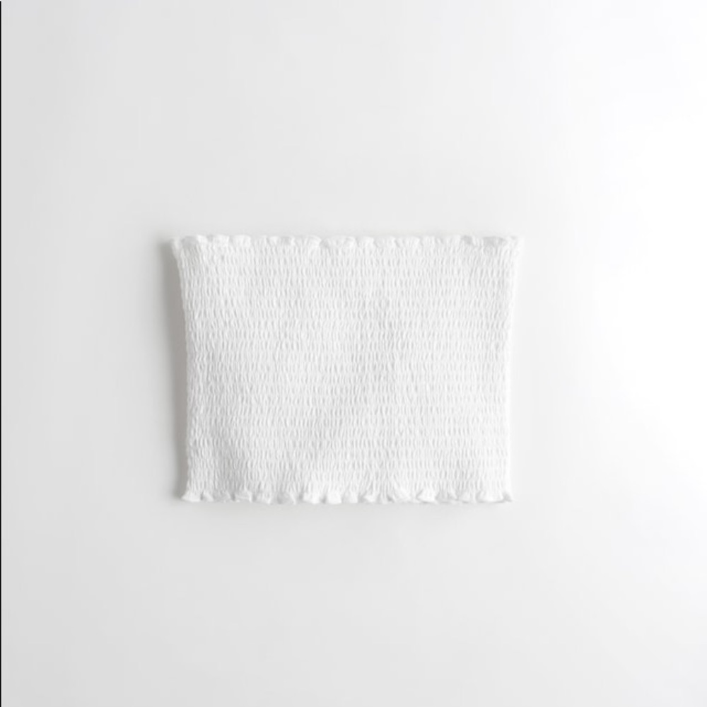 HOLLISTER SMOCKED TUBE TOP